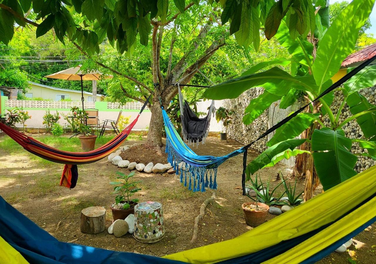 Green'S Palace Jamaica Oracabessa Exterior foto